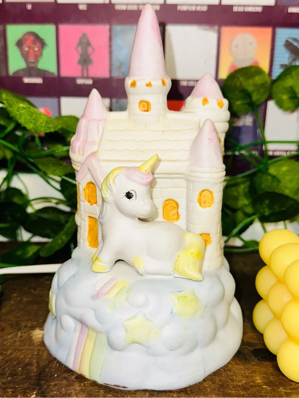 Vintage Artmark Unicorn Camelot Castle 80’s Pastel Night Light Lamp